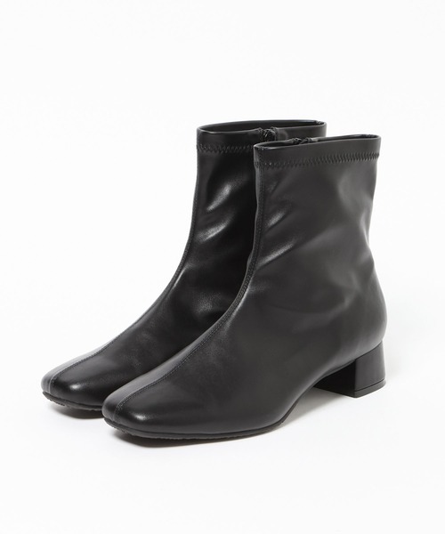 LEPSIM(レプシィム)の「ソフトリラックスローヒールブーツ 1067407(ブーツ・レディース・ベージュ/ブラック・LARGE/MEDIUM)」の3枚目の写真