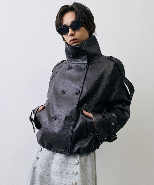 Shoowtime(ショウタイム)の「High Neck Double Breasted Leather Military Faux Pea Coat / ハイネックダブルブレステッドフェイクレザーミリタリーPコート(ピーコート・メンズ・ダークブラウン/ブラック・X-LARGE/LARGE/MEDIUM/SMALL)」の15枚目の写真