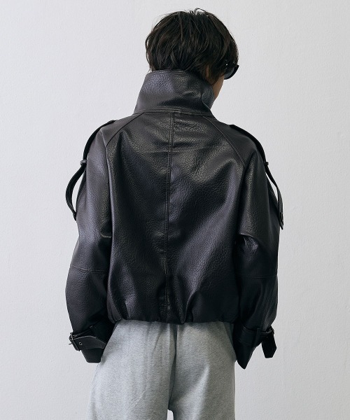 Shoowtime(ショウタイム)の「High Neck Double Breasted Leather Military Faux Pea Coat / ハイネックダブルブレステッドフェイクレザーミリタリーPコート(ピーコート・メンズ・ダークブラウン/ブラック・X-LARGE/LARGE/MEDIUM/SMALL)」の19枚目の写真