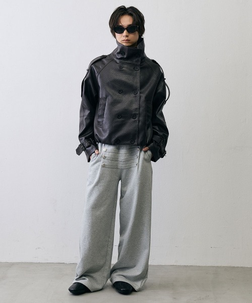 Shoowtime(ショウタイム)の「High Neck Double Breasted Leather Military Faux Pea Coat / ハイネックダブルブレステッドフェイクレザーミリタリーPコート(ピーコート・メンズ・ダークブラウン/ブラック・X-LARGE/LARGE/MEDIUM/SMALL)」の21枚目の写真