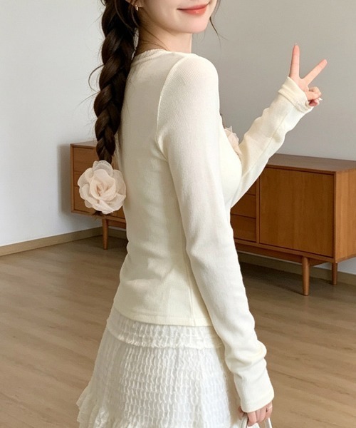 LEMOA（レモア）の「レース重ね風ヘンリーネックカットソー（Tシャツ/カットソー・レディース・ベージュ/ピンク・X-LARGE/LARGE/MEDIUM）」の6枚目の写真