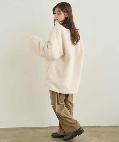 mil(ミル)の「キルティング×ファー リバーシブルコート 【588235】(ノーカラーコート・レディース・ブラック/モカ/アイボリー・XS/S)」の13枚目の写真