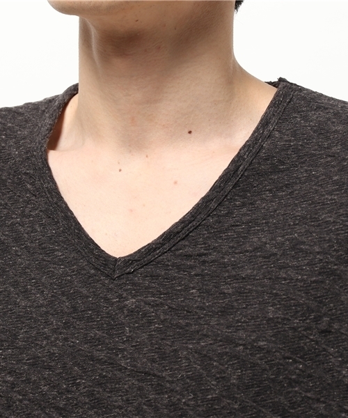 HAMNETT（ハムネット）の「【HAMNETT】 スウェルジャガードVカットソー / カットソー（Tシャツ/カットソー・メンズ・ホワイト/ブラック/グレー・M/L/S）」の6枚目の写真