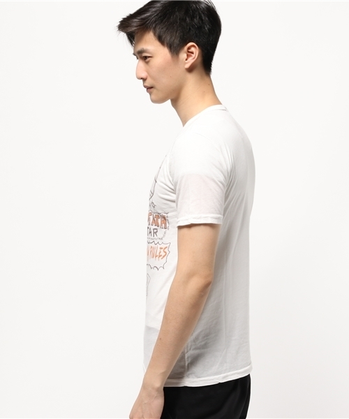 JUNK FOOD(ジャンクフード)の「Star Wars Vader スターウォーズTシャツ(Tシャツ/カットソー・メンズ・オフホワイト・MEDIUM)」の2枚目の写真