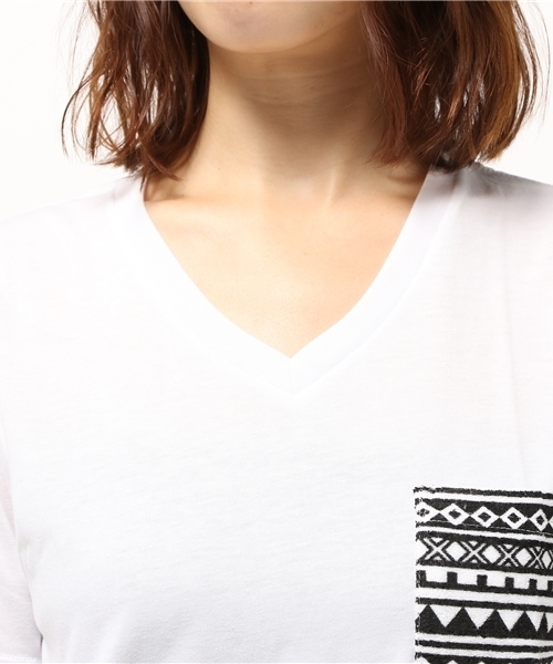 VENCEEXCHANGE(ヴァンスエクスチェンジ)の「柄ポケット半袖T(Tシャツ/カットソー・レディース・ホワイト/オフホワイト/グレー/オレンジ/ダークグリーン/コーラル/オリーブ/ネイビー・MEDIUM)」の12枚目の写真