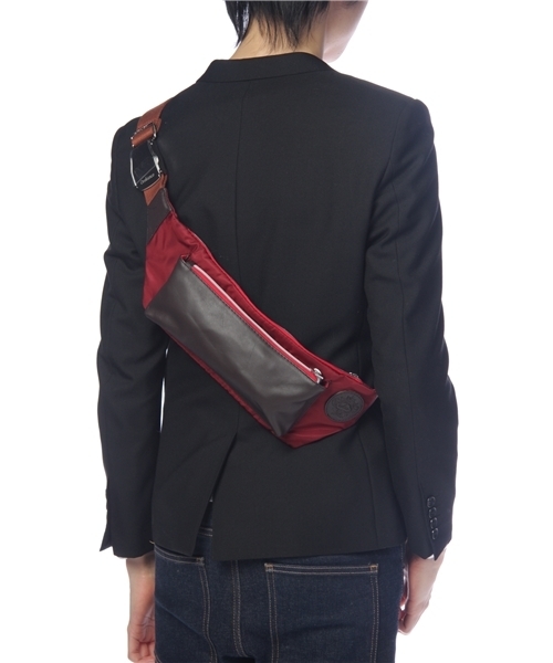 Orobianco（オロビアンコ）の「OROBIANCO for SHIPS: ナイロン ミニバッグ(ショルダー)■（ショルダーバッグ・メンズ・カーキ/ワイン/ライトグリーン/ライトブルー/ブラック/ネイビー/ブルー/オリーブ/イエロー/グリーン/ロイヤルブルー・ONE SIZE）」の19枚目の写真