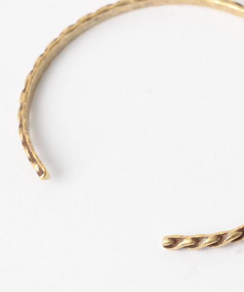 green label relaxing（グリーンレーベルリラクシング）の「SC バングル S7  ◆（ブレスレット・メンズ・ゴールド/シルバー・FREE）」の5枚目の写真