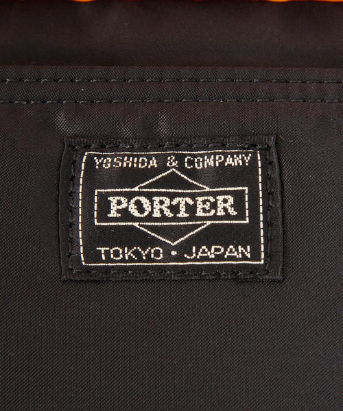 PORTER（ポーター）の「PORTER TANKER SHOULDER BAG <B印 YOSHIDA SELECT>（ショルダーバッグ・メンズ・ブラック・ONE SIZE）」の10枚目の写真