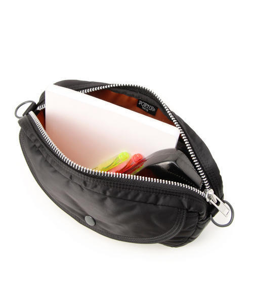 PORTER（ポーター）の「PORTER TANKER SHOULDER BAG <B印 YOSHIDA SELECT>（ショルダーバッグ・メンズ・ブラック・ONE SIZE）」の21枚目の写真