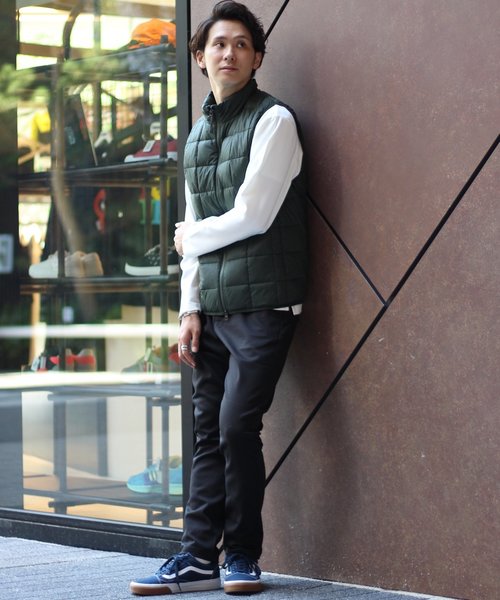417 EDIFICE（フォーワンセブンエディフィス）の「◇TAION / タイオン HI NECK W-ZIP DOWN VEST（ダウンベスト・メンズ・ネイビー/ブラック/グリーン・X-LARGE/MEDIUM/LARGE/SMALL）」の8枚目の写真