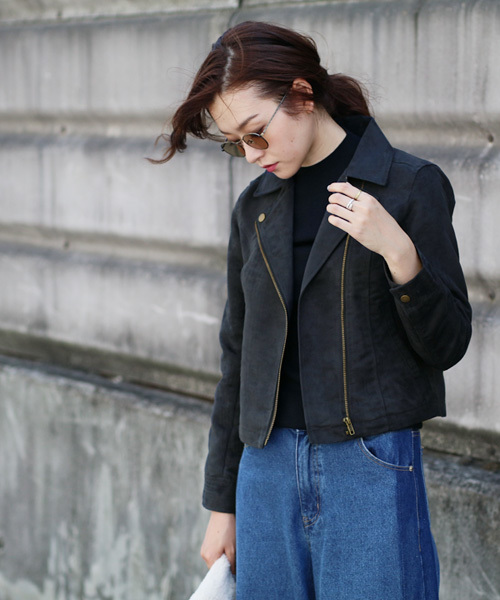 reca（レカ）の「フェイクスウェードダブルライダースジャケット（ライダースジャケット・レディース・スミクロ/グレー系その他/ブラウン/キャメル/ピンクベージュ・M）」の2枚目の写真