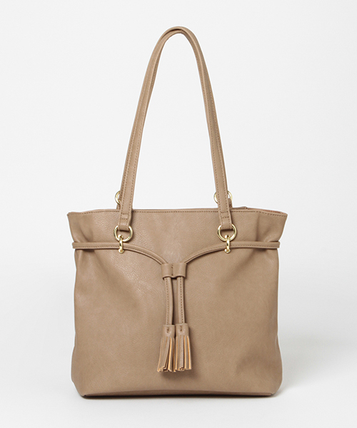 LBC（エルビーシー）の「合皮トートリュック（バックパック/リュック・レディース・ベージュ/グリーン/ダークブラウン・FREE）」の2枚目の写真