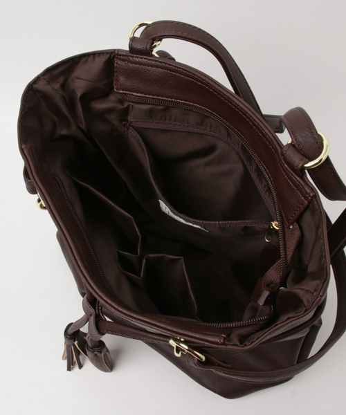 LBC（エルビーシー）の「合皮トートリュック（バックパック/リュック・レディース・ベージュ/グリーン/ダークブラウン・FREE）」の12枚目の写真