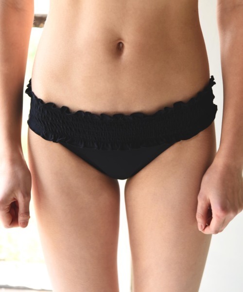 SUNBABIES（サンベイビーズ）の「ウエストシャーリング・ビキニパンツ/SUNBABIES（水着・レディース・ミント/ピンク/ラベンダー/ブラック・LARGE/MEDIUM/SMALL）」の20枚目の写真