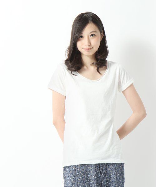 GLOBAL WORK(グローバルワーク)の「コットンロールネックT/半袖(Tシャツ/カットソー・レディース・ネイビー/ブラック/ホワイト/ホワイト系その他・MEDIUM/SMALL/LARGE)」の2枚目の写真