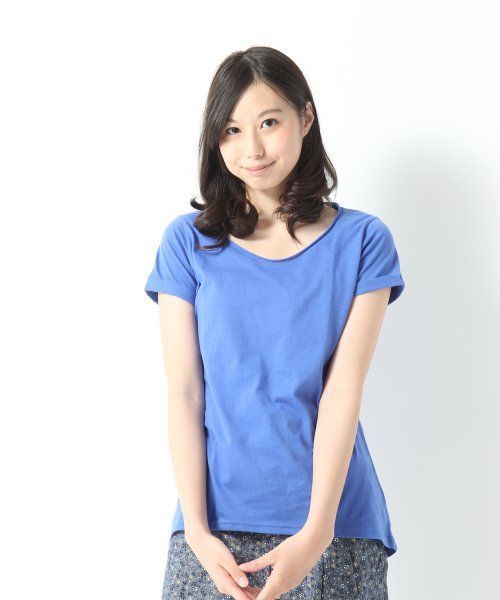 GLOBAL WORK(グローバルワーク)の「コットンロールネックT/半袖(Tシャツ/カットソー・レディース・ネイビー/ブラック/ホワイト/ホワイト系その他・MEDIUM/SMALL/LARGE)」の4枚目の写真
