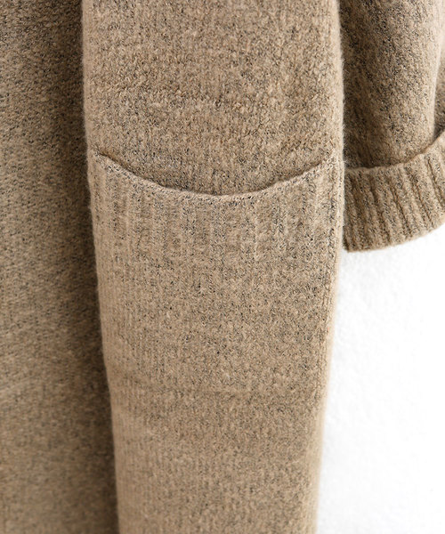 marjour（マージュール）の「FULL LENGTH KNIT CARDIGAN（カーディガン/ボレロ・レディース・ベージュ/モカ・MEDIUM）」の16枚目の写真