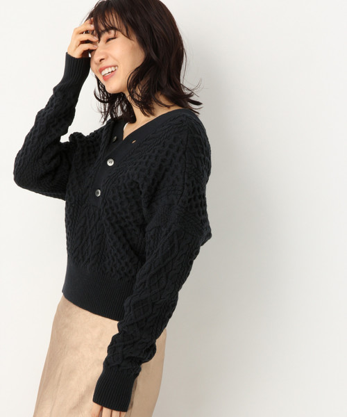 A part by(アパートバイ)の「7GCoAcアラン2WAYカーディガン 822733(カーディガン/ボレロ・レディース・ネイビー/ブラウン/オフホワイト/ブルー・FREE)」の16枚目の写真