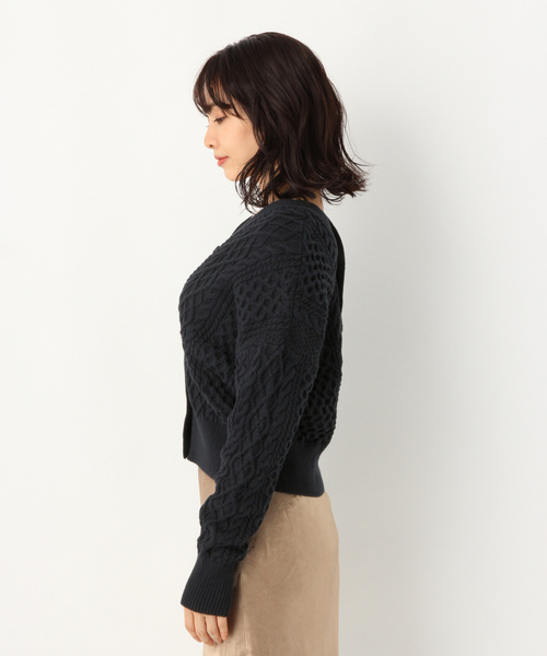 A part by(アパートバイ)の「7GCoAcアラン2WAYカーディガン 822733(カーディガン/ボレロ・レディース・ネイビー/ブラウン/オフホワイト/ブルー・FREE)」の17枚目の写真