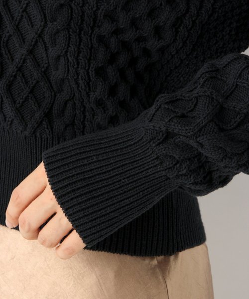 A part by(アパートバイ)の「7GCoAcアラン2WAYカーディガン 822733(カーディガン/ボレロ・レディース・ネイビー/ブラウン/オフホワイト/ブルー・FREE)」の21枚目の写真