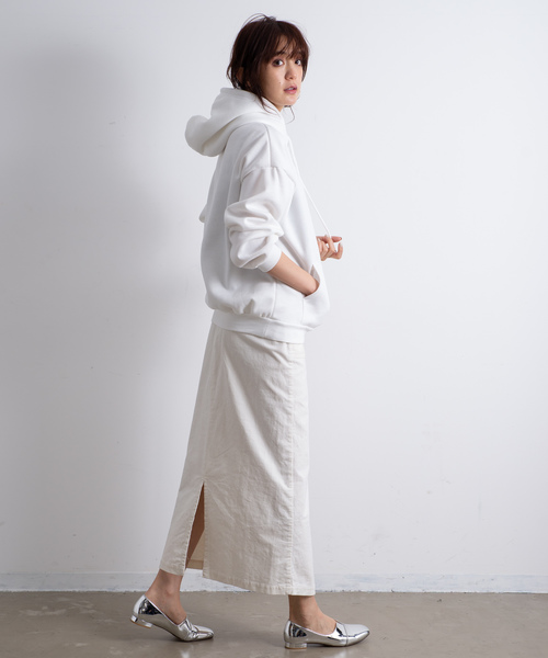 Aunt Marie's（アントマリーズ）の「AUNT MARIE'S コーデュロイロングナロースカート（スカート・レディース・アイボリー/ブラック・FREE）」の13枚目の写真