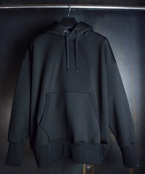 STRUM（ストラム）の「ストラム ナイロンコットン ジャージ プリント プルオーバーフーディー（パーカー・メンズ・ブラック・MEDIUM）」の2枚目の写真
