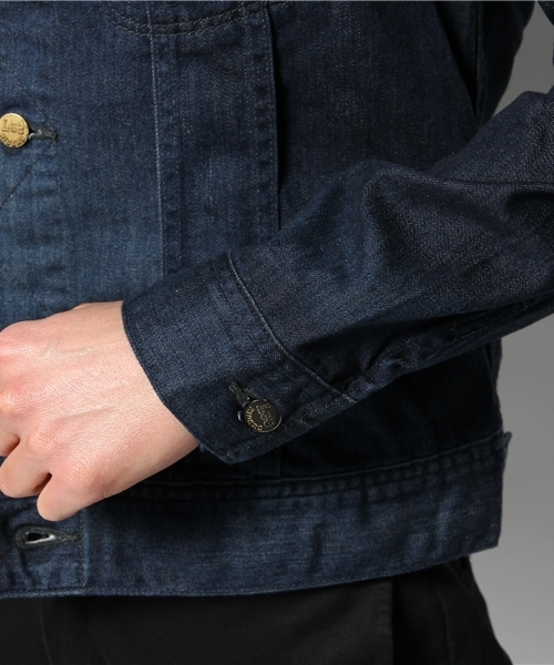 NANO universe（ナノユニバース）の「Lee/Jeggers Ⅱ 101J Jacket （デニムジャケット・メンズ・ブルー・MEDIUM/LARGE/SMALL）」の7枚目の写真