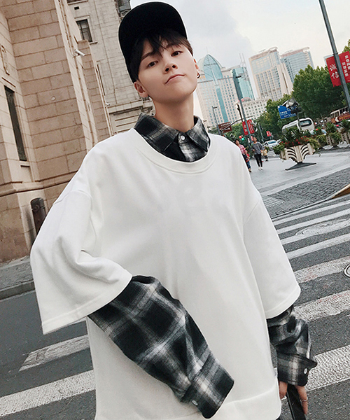 KOR（ケーオーアール）の「ビッグシルエット 重ね着風レイヤードシャツ