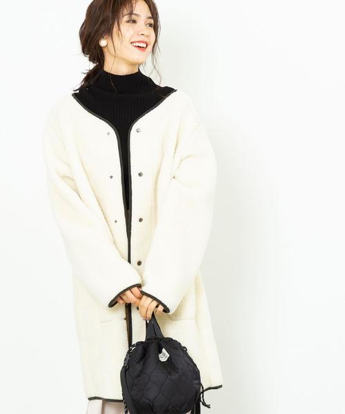 coen（コーエン）の「【WEB限定】ボアノーカラーパイピングジャケット（コート/アウター）（ノーカラージャケット・レディース・ベージュ/オフホワイト/カーキ・FREE）」の4枚目の写真
