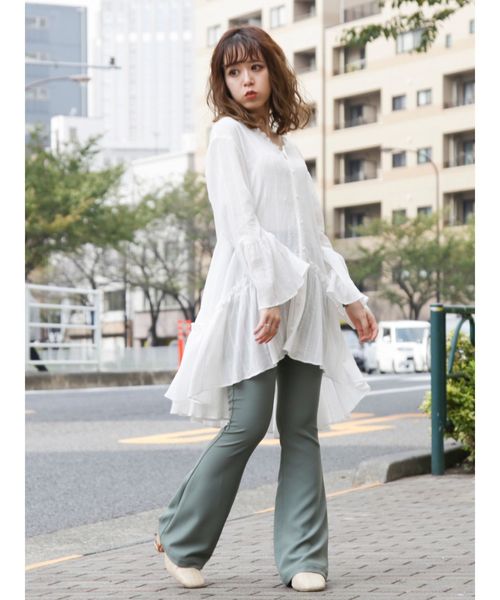 dazzlin（ダズリン）の「ウエストマークフレアコットンチュニック（シャツ/ブラウス・レディース・ベージュ/オフホワイト/ミント・FREE）」の12枚目の写真