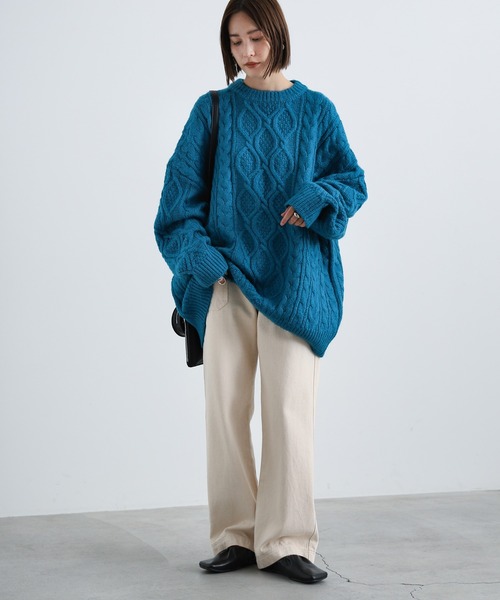 select MOCA(セレクトモカ)の「ケーブルオーバーサイズニット(ニット/セーター・レディース・ベージュ/ライトグリーン/アイボリー/レッド/ターコイズブルー・FREE)」の15枚目の写真