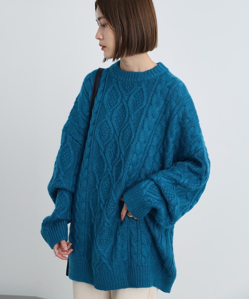 select MOCA(セレクトモカ)の「ケーブルオーバーサイズニット(ニット/セーター・レディース・ベージュ/ライトグリーン/アイボリー/レッド/ターコイズブルー・FREE)」の6枚目の写真