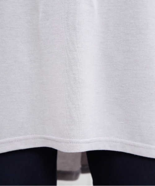 Coo+i(クーイ)の「バックスリットドルマンカットソー(Tシャツ/カットソー・レディース・グレー/モカ/ネイビー/テラコッタ/カーキ/ホワイト/マスタード/ブラック/チャコールグレー・FREE)」の17枚目の写真