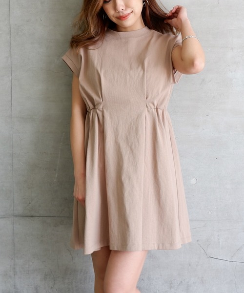 SPIRALGIRL(スパイラルガール)の「サイドギャザーカットワンピース(ワンピース・レディース・キャメル/オフホワイト/グリーン・FREE)」の1枚目の写真