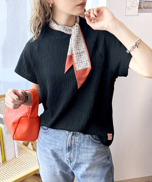 Java（ジャバ）の「《JaVa ジャバコラボ》大人仕様。ぽこぽこ素材のラグランスリーブTee（Tシャツ/カットソー・レディース・ホワイト/ブラック/ベージュ/グリーン/モカ/グリーン系その他/アイボリー/グレイッシュベージュ/イエロー・MEDIUM/LARGE/X-LARGE/XX-LARGE/SMALL）」の4枚目の写真