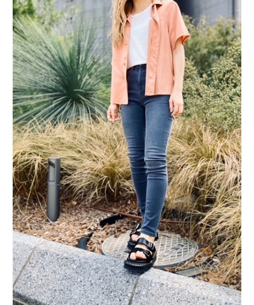 Nudie Jeans（ヌーディージーンズ）の「Bea シャツ（シャツ/ブラウス・レディース・マスタード/スモークピンク・SMALL/X-SMALL/MEDIUM）」の10枚目の写真
