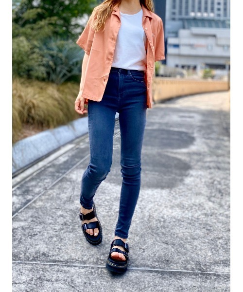 Nudie Jeans（ヌーディージーンズ）の「Bea シャツ（シャツ/ブラウス・レディース・マスタード/スモークピンク・SMALL/X-SMALL/MEDIUM）」の8枚目の写真