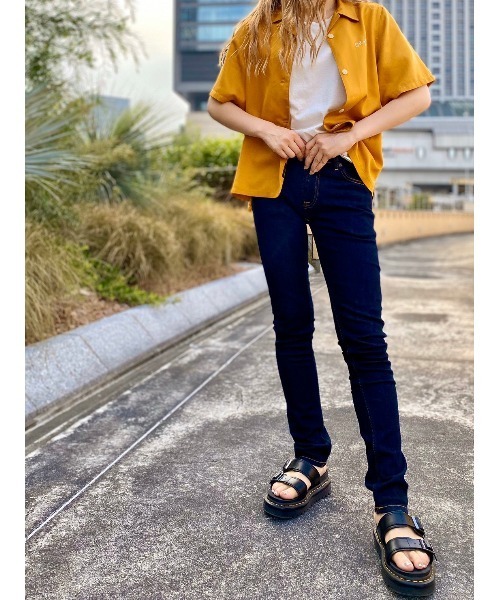 Nudie Jeans（ヌーディージーンズ）の「Bea シャツ（シャツ/ブラウス・レディース・マスタード/スモークピンク・SMALL/X-SMALL/MEDIUM）」の12枚目の写真