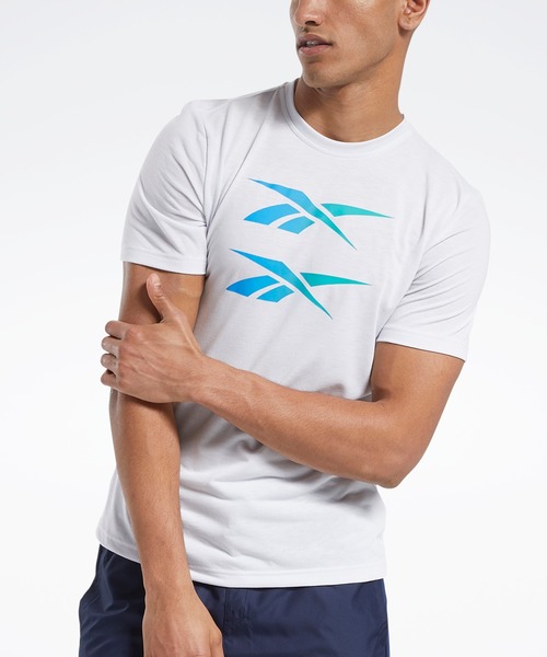 Reebok(リーボック)の「Tシャツ / Tee(Tシャツ/カットソー・メンズ・ネイビー/ブルー/ライトグレー・LARGE/MEDIUM/X-LARGE/SMALL)」の2枚目の写真