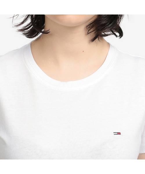 tommy jeans（トミー ジーンズ）の「ワンポイントクルーネックTシャツ（Tシャツ/カットソー・レディース・ホワイト/ネイビー/ブラック・MEDIUM/SMALL/X-SMALL）」の5枚目の写真