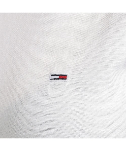 tommy jeans（トミー ジーンズ）の「ワンポイントクルーネックTシャツ（Tシャツ/カットソー・レディース・ホワイト/ネイビー/ブラック・MEDIUM/SMALL/X-SMALL）」の8枚目の写真