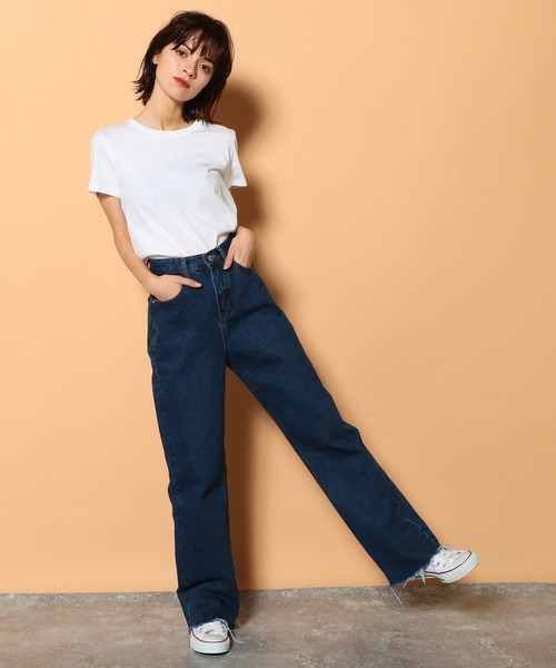 tommy jeans（トミー ジーンズ）の「ワンポイントクルーネックTシャツ（Tシャツ/カットソー・レディース・ホワイト/ネイビー/ブラック・MEDIUM/SMALL/X-SMALL）」の9枚目の写真