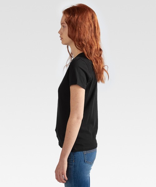 tommy jeans（トミー ジーンズ）の「ワンポイントクルーネックTシャツ（Tシャツ/カットソー・レディース・ホワイト/ネイビー/ブラック・MEDIUM/SMALL/X-SMALL）」の15枚目の写真