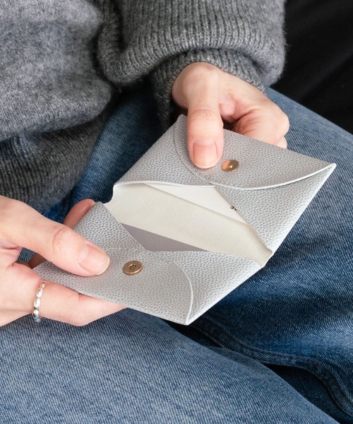 HIGHTIDE（ハイタイド）の「Grains de sable サーブル 名刺入れ ビジネス カードケース マグネット式 二つ折り（名刺入れ・レディース・ネイビー/グレー/キャメル・FREE）」の17枚目の写真