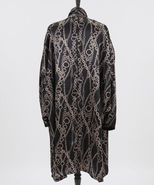 GLIMCLAP(グリムクラップ)の「mcg2775-Repeating pattern gown-ish shirtcoat シャツコート(カーディガン/ボレロ・メンズ・ホワイト/ブラック・S/M/L)」の15枚目の写真