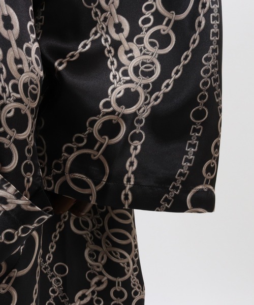 GLIMCLAP(グリムクラップ)の「mcg2775-Repeating pattern gown-ish shirtcoat シャツコート(カーディガン/ボレロ・メンズ・ホワイト/ブラック・S/M/L)」の12枚目の写真