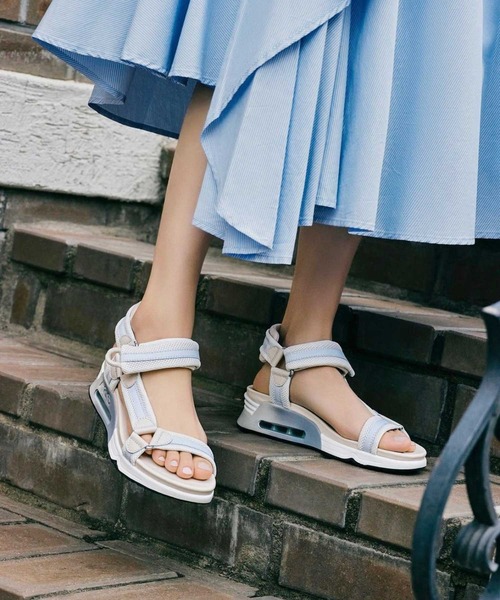 ASH（アッシュ）の「【LED】スポーティサンダル（サンダル・レディース・ブラック/ホワイト・40/38/36/35/37/39）」の20枚目の写真