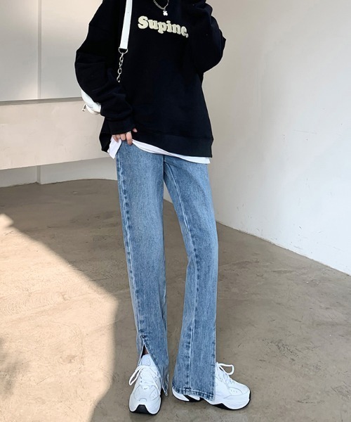 ABITOKYO（アビトーキョー）の「サイドスリットセミフレアデニムパンツ（デニムパンツ・レディース・ブラック/ブルー/アイボリー・S/M/L）」の8枚目の写真