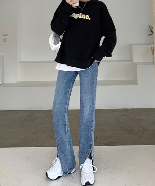 ABITOKYO（アビトーキョー）の「サイドスリットセミフレアデニムパンツ（デニムパンツ・レディース・ブラック/ブルー/アイボリー・S/M/L）」の12枚目の写真