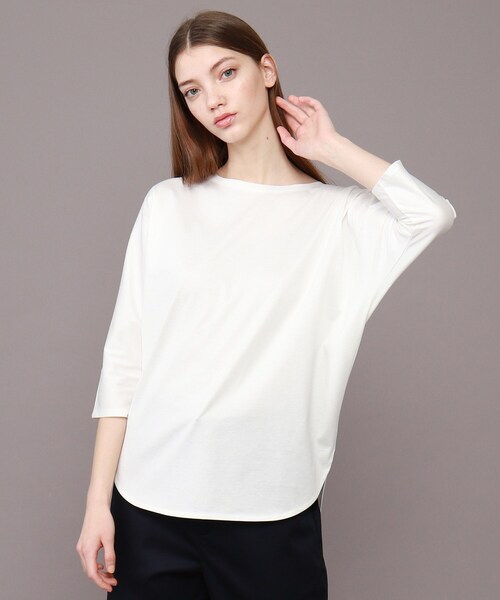 DRESSTERIOR（ドレステリア）の「◆【Marisol6月号】SUVINコットンブレンド ドルマンTシャツ（Tシャツ/カットソー・レディース・グリーン/ホワイト系/グレー系/ブラック・38）」の5枚目の写真